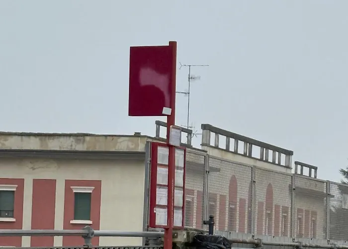 Francesco's House-airport *