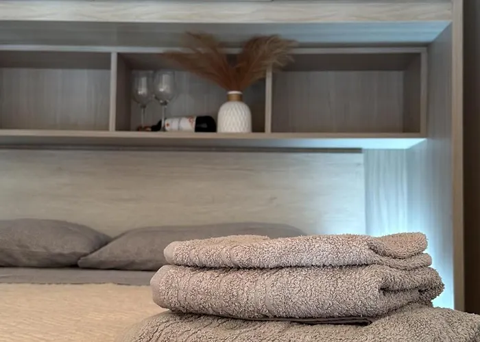 Francesco's House-airport Apartment *