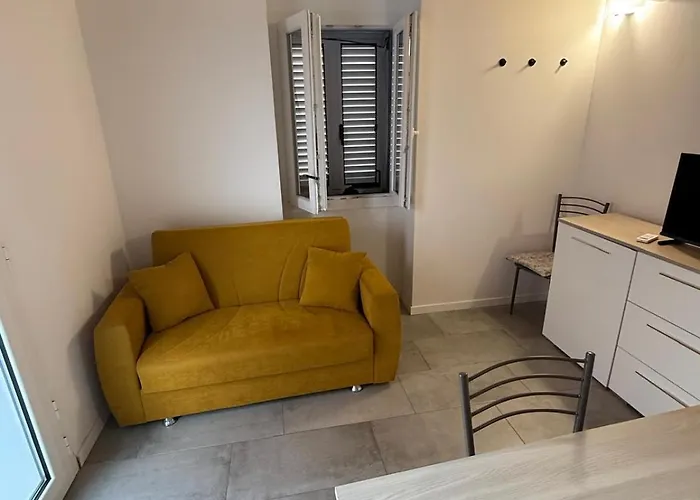 Apartment Francesco's House-airport