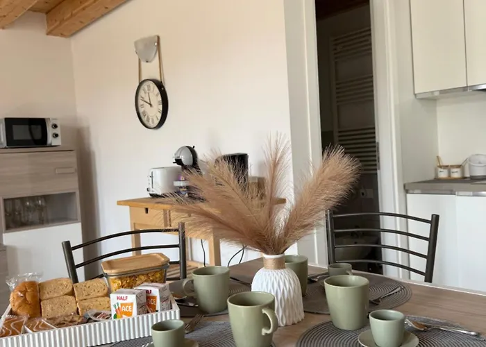 Francesco's House-airport 아파트