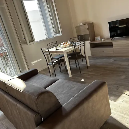 Appartamento Francesco's House-airport *